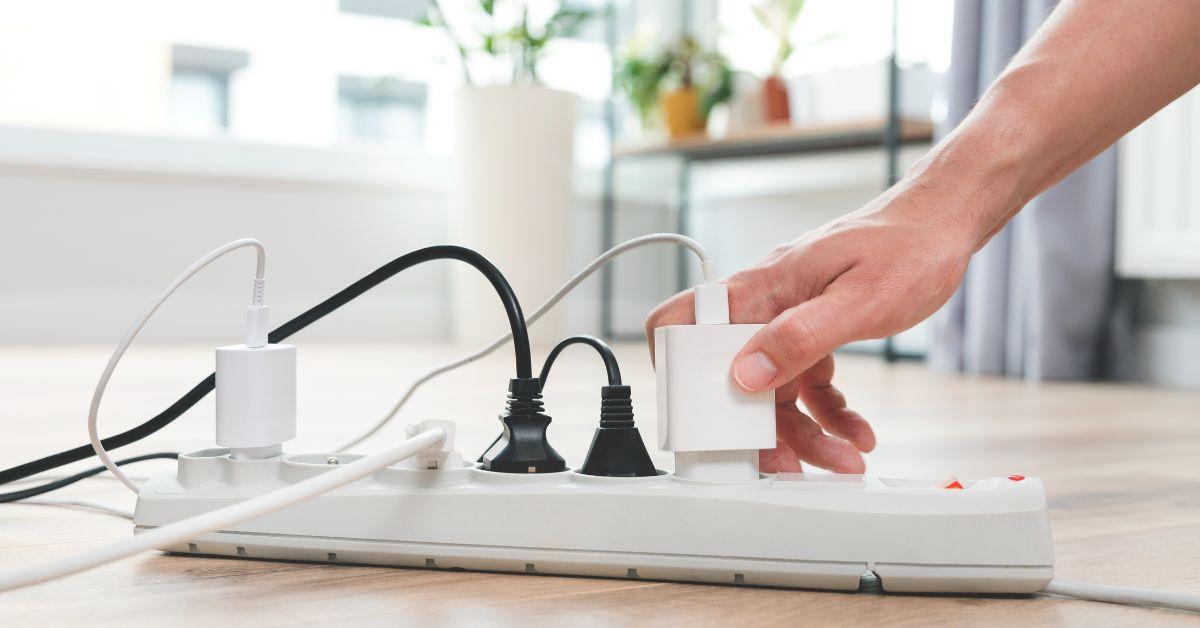 Switch Electric Provider Switch Electricity Provider: Save 20%! | ShemeshPhone